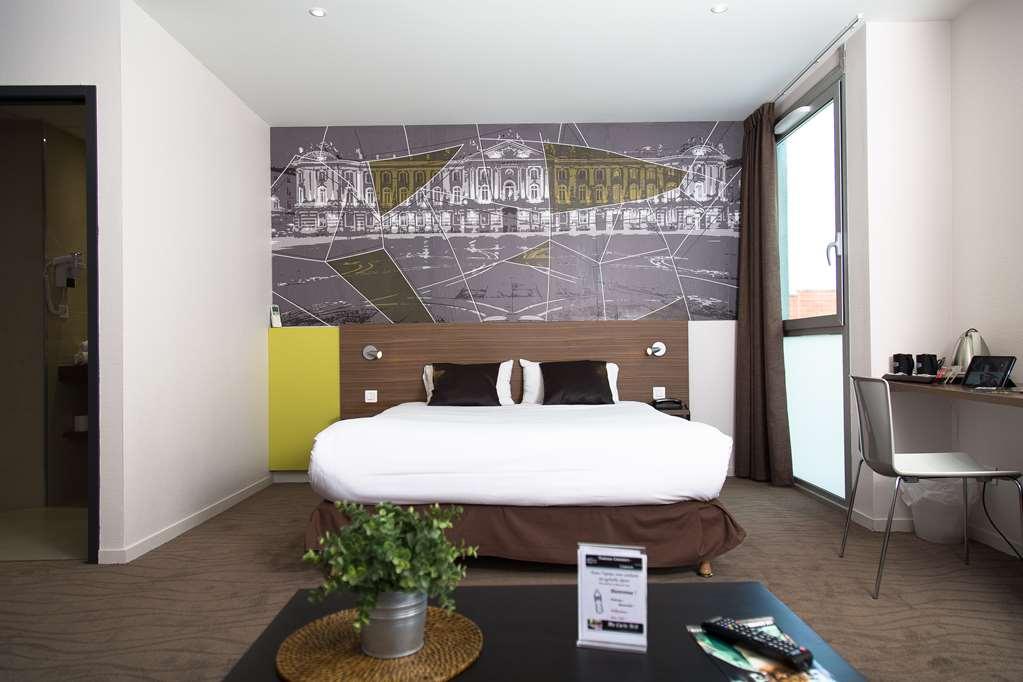 Brit Hotel Toulouse Colomiers - L'Esplanade Szoba fotó