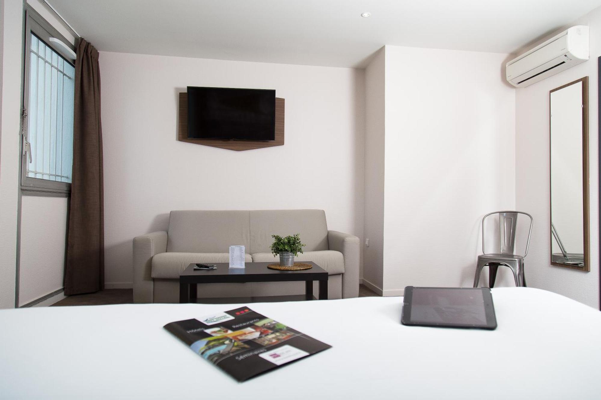 Brit Hotel Toulouse Colomiers - L'Esplanade Kültér fotó