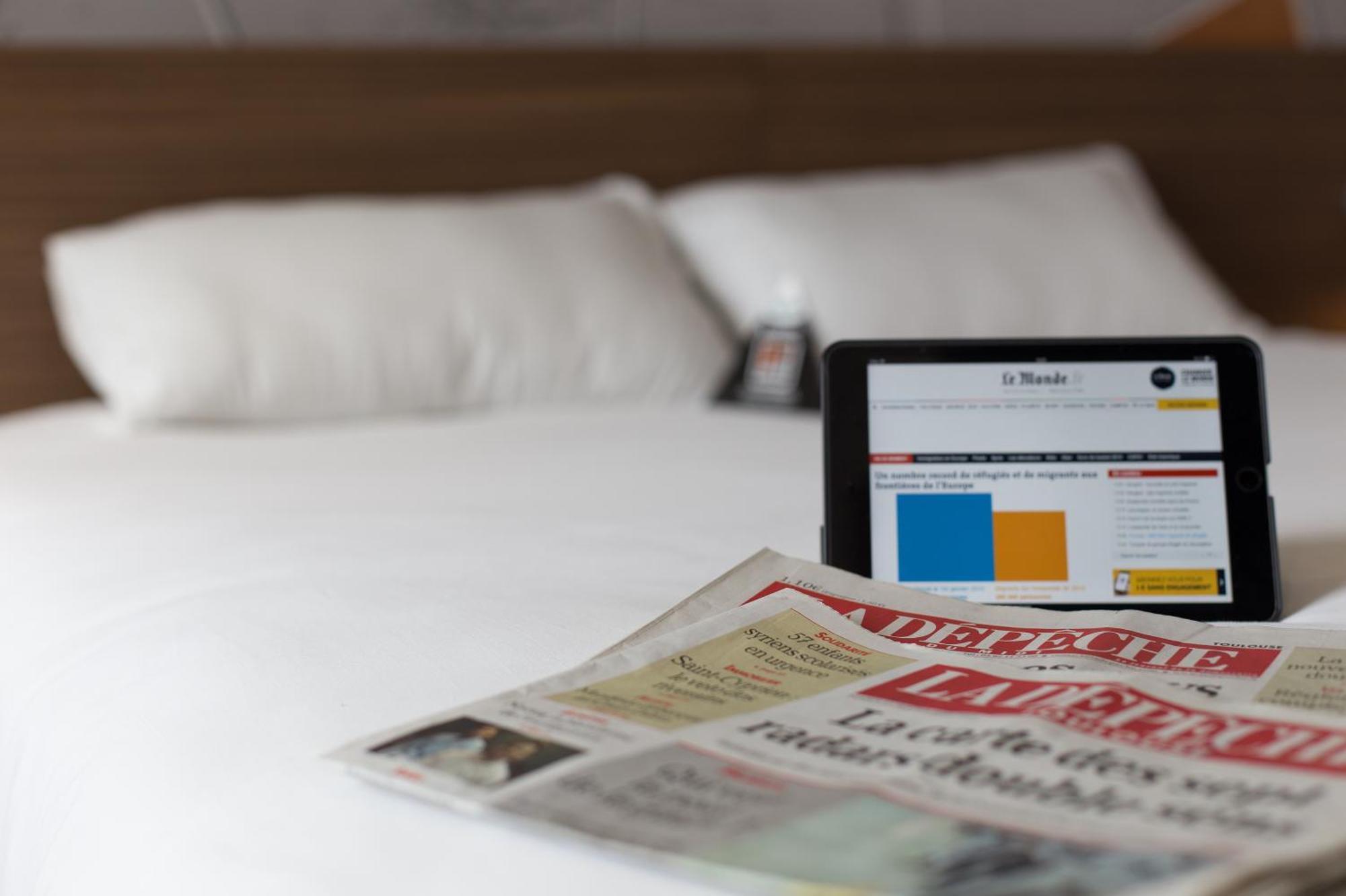 Brit Hotel Toulouse Colomiers - L'Esplanade Kültér fotó