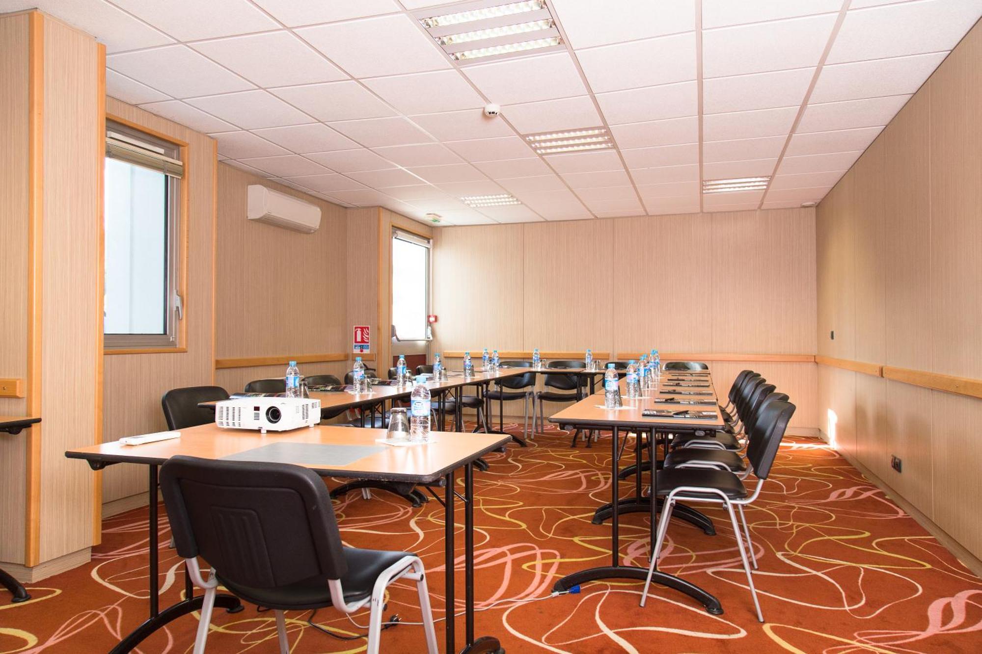Brit Hotel Toulouse Colomiers - L'Esplanade Kültér fotó