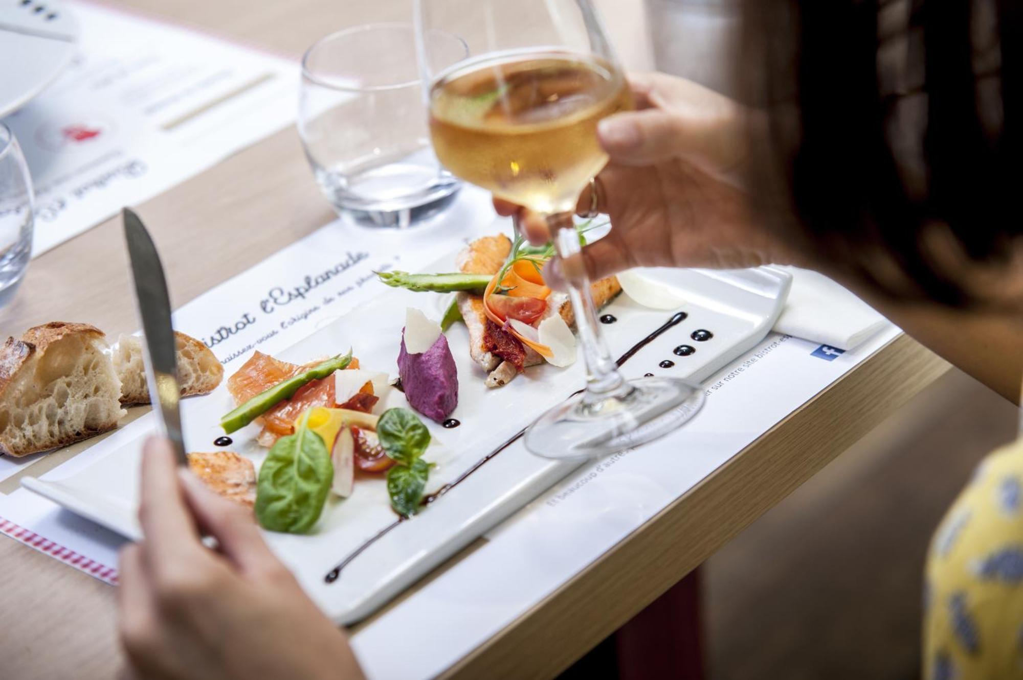 Brit Hotel Toulouse Colomiers - L'Esplanade Kültér fotó