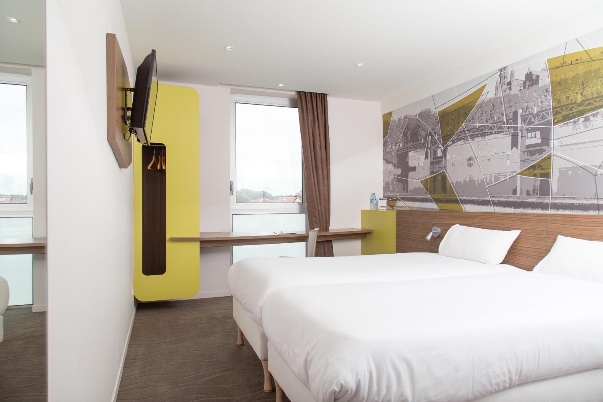 Brit Hotel Toulouse Colomiers - L'Esplanade Kültér fotó