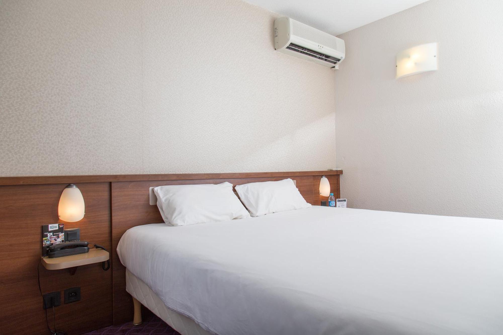 Brit Hotel Toulouse Colomiers - L'Esplanade Kültér fotó