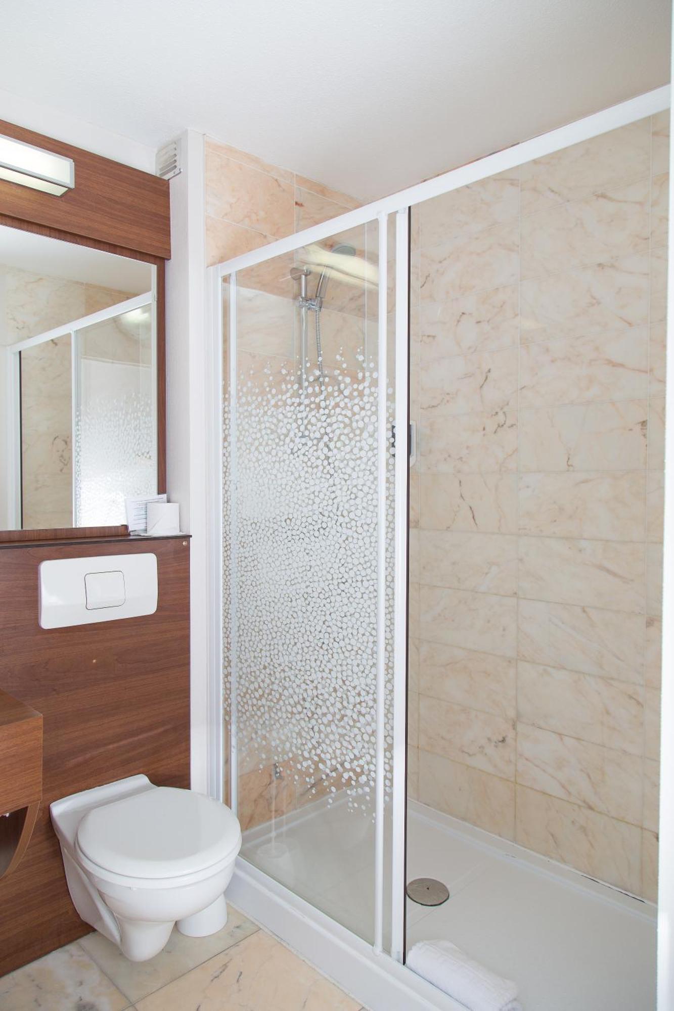 Brit Hotel Toulouse Colomiers - L'Esplanade Kültér fotó